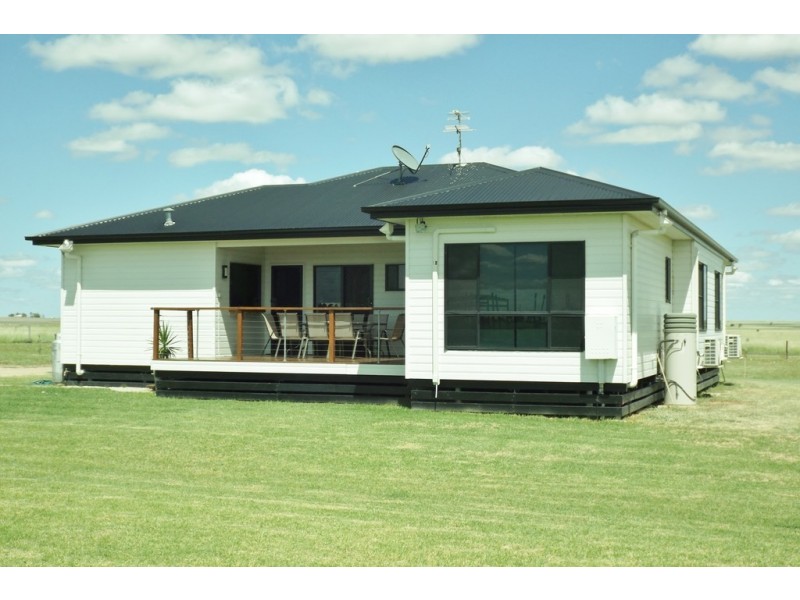 36 Hodgson Lane, Roma QLD 4455