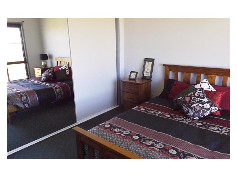 36 Hodgson Lane, Roma QLD 4455