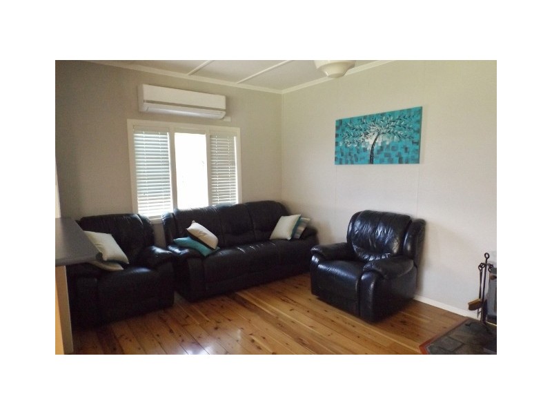 5 Hoffman Street, Roma QLD 4455