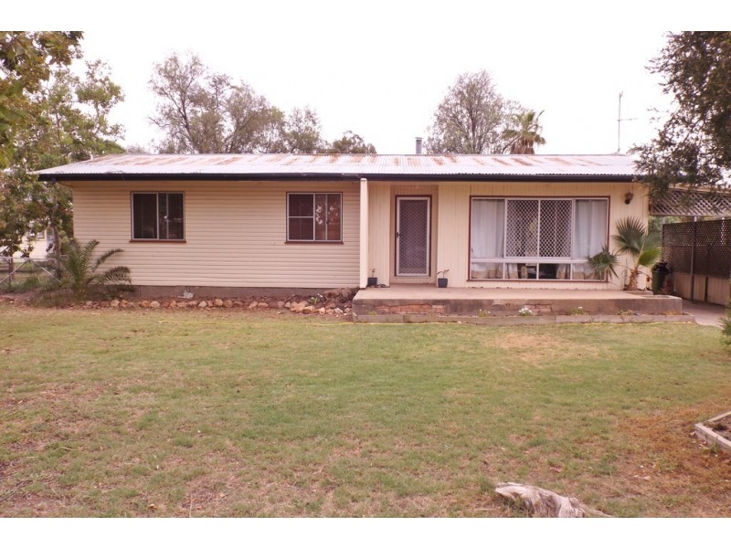 35 Taylor Street, Roma QLD 4455