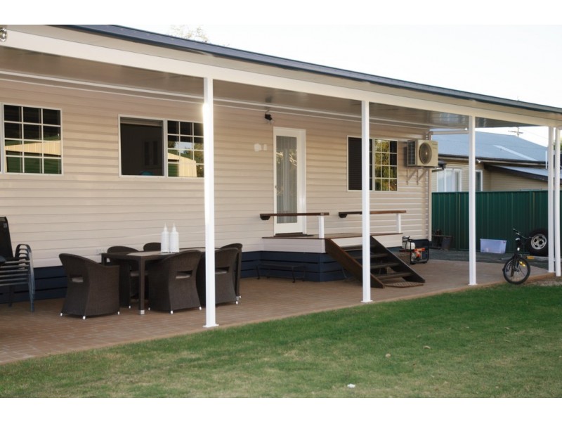 92 Miscamble Street, Roma QLD 4455