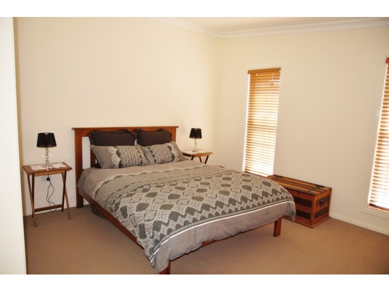 92 Miscamble Street, Roma QLD 4455