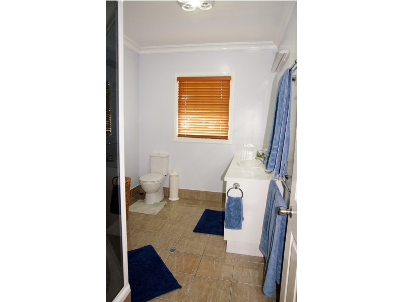 92 Miscamble Street, Roma QLD 4455