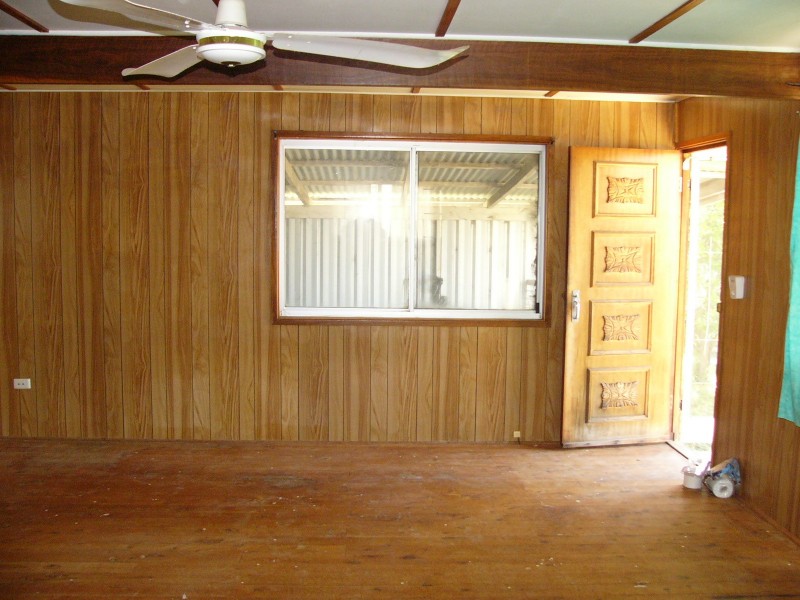 12 Ford  Street, Taroom QLD 4420