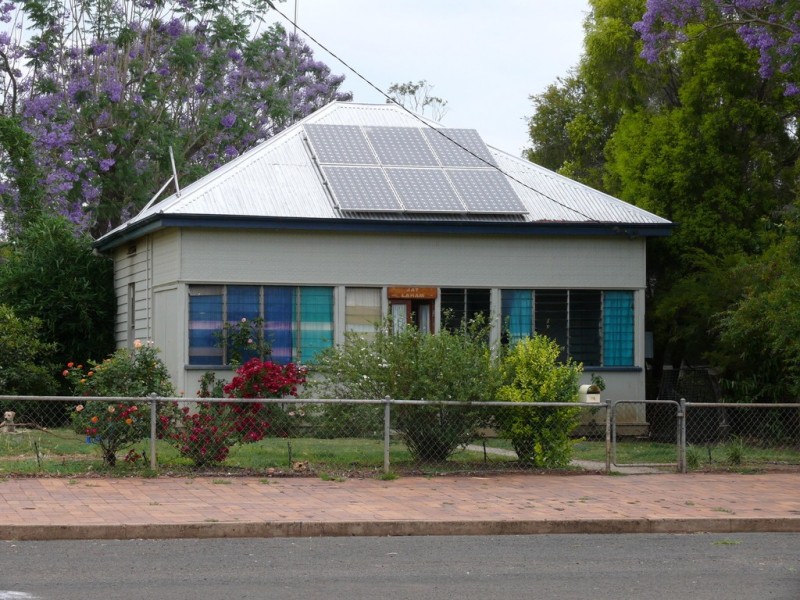 74 Burrowes Street, Surat QLD 4417