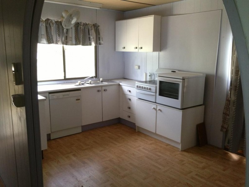 50 Railway Street, Dirranbandi QLD 4486