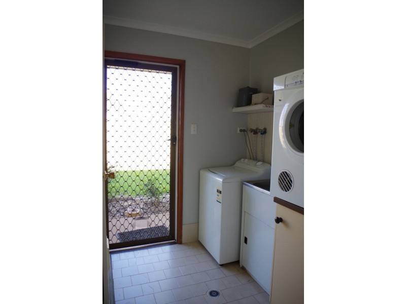 80-82 Boonkai Street, Quilpie QLD 4480