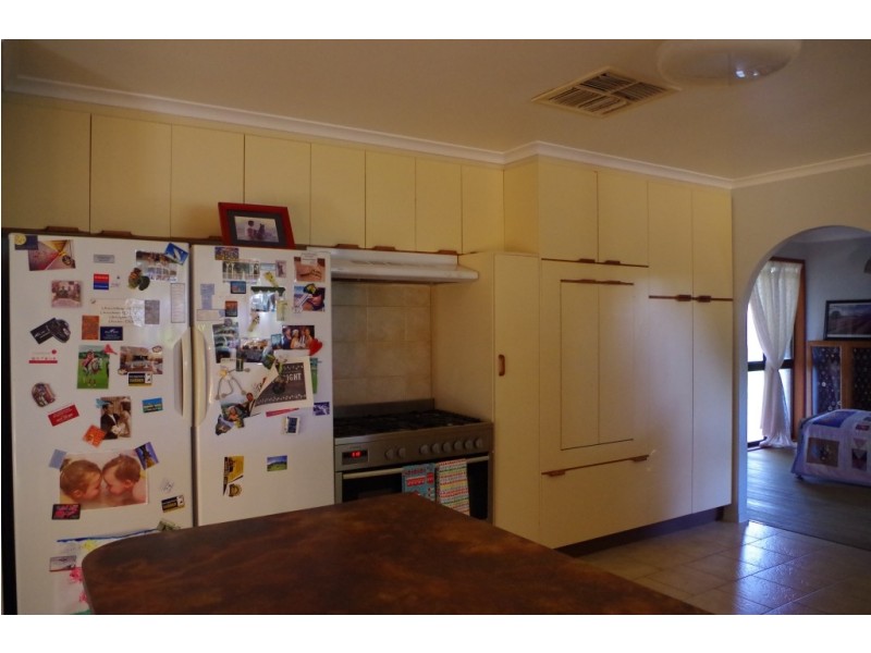 80-82 Boonkai Street, Quilpie QLD 4480