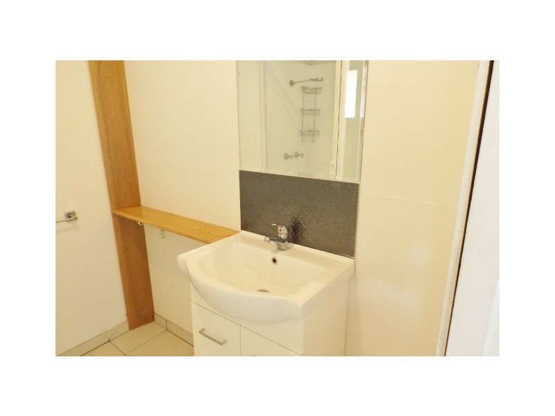 110 Northern Road, Roma QLD 4455