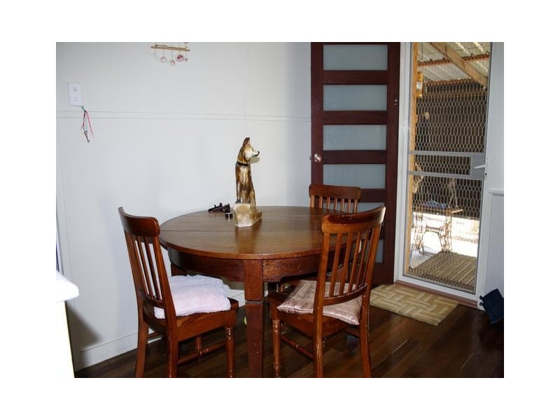 8 ROSE STREET, Blackall QLD 4472