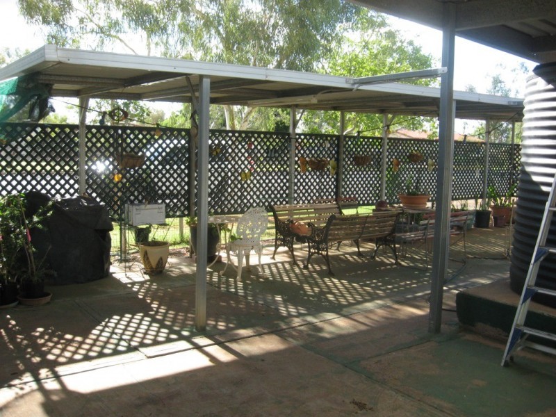 79 Jabiru Street, Quilpie QLD 4480