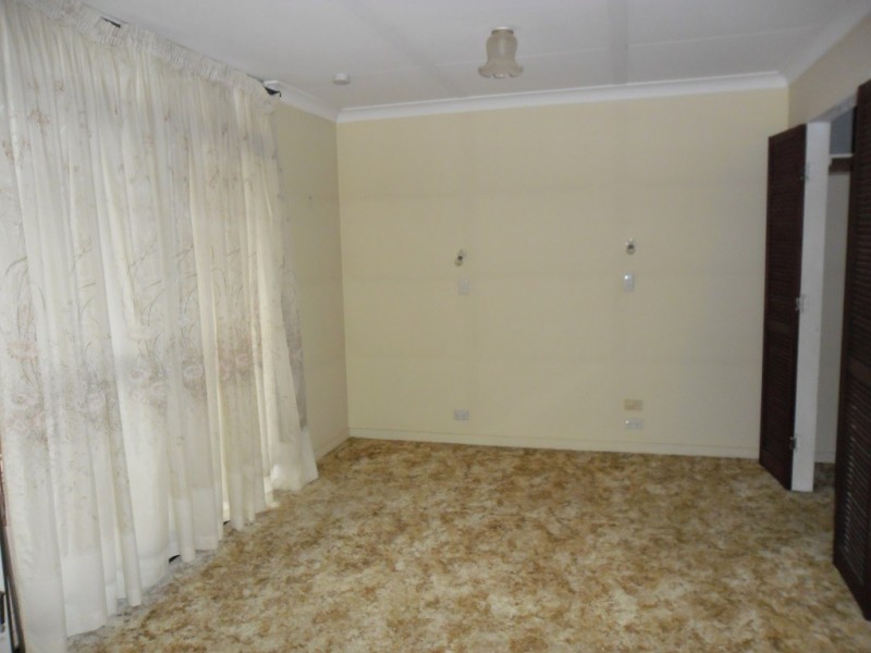 66 Daisy Street, Miles QLD 4415