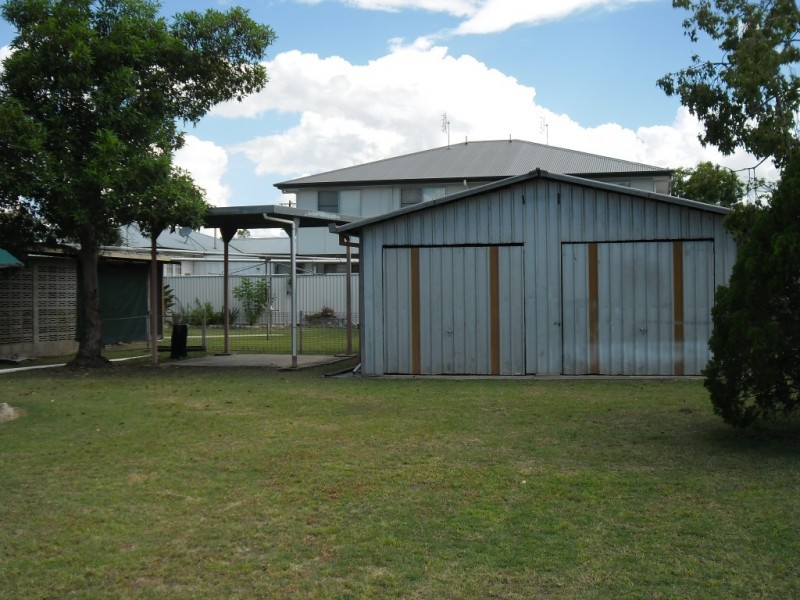 66 Daisy Street, Miles QLD 4415