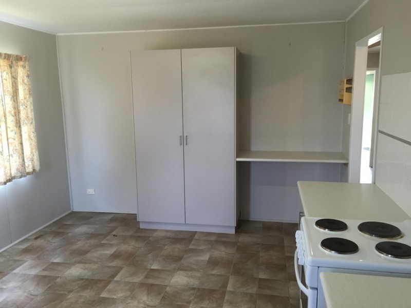 5 Lytton Street, Warra QLD 4411