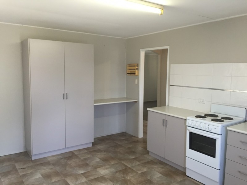 5 Lytton Street, Warra QLD 4411