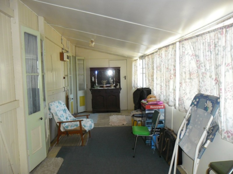 53 Constance Street, Miles QLD 4415