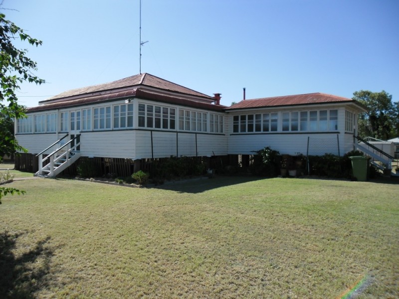 53 Constance Street, Miles QLD 4415