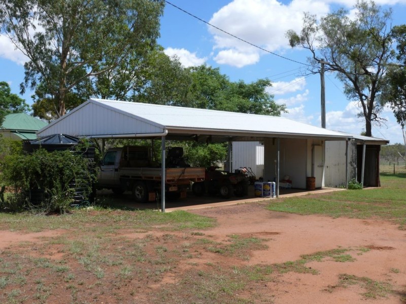 ” Basin Downs”, Surat QLD 4417