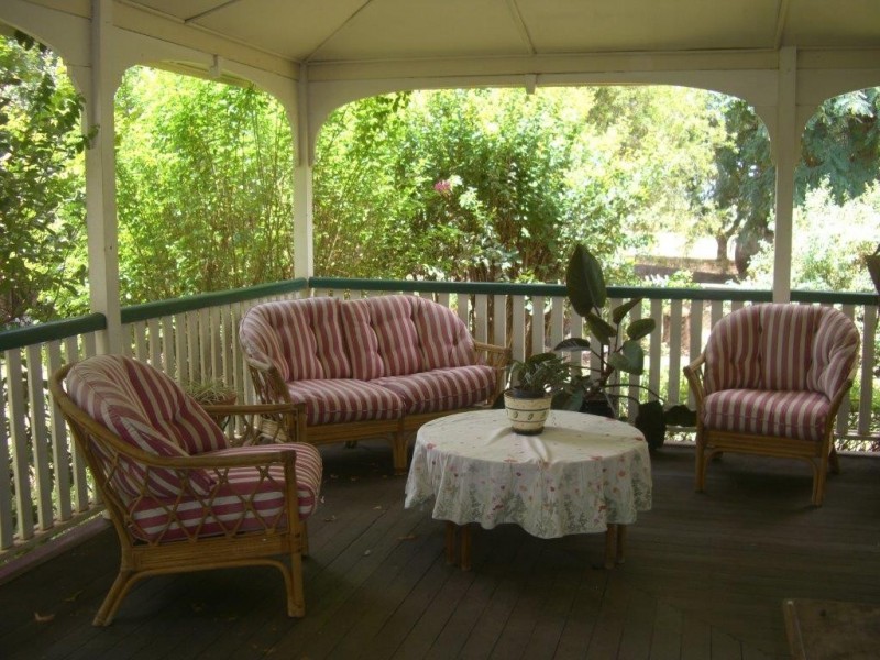 ” Basin Downs”, Surat QLD 4417