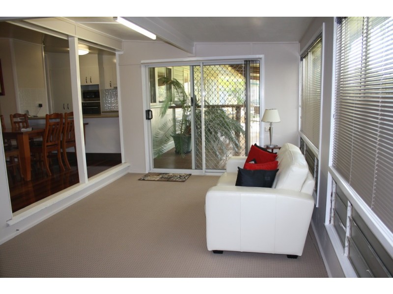 9 MYRTLE STREET, Blackall QLD 4472