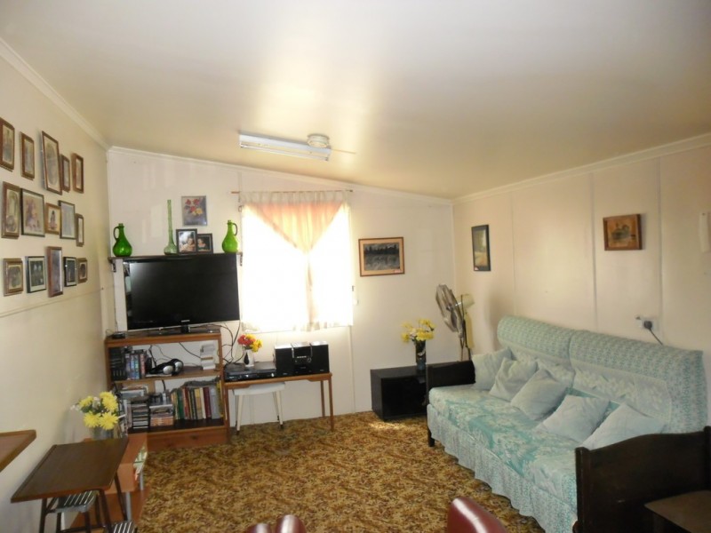 2 Condamine Street, Miles QLD 4415