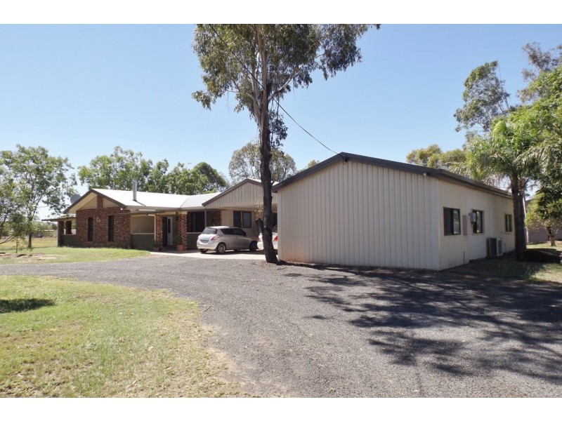 16-18 Edwardes Street, Roma QLD 4455