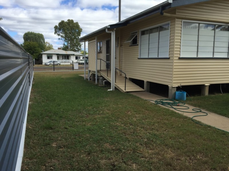 31 Moreton Street, Dalby QLD 4405