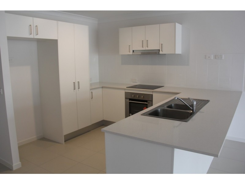 11 Dogwood Court, Miles QLD 4415