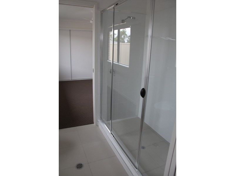 11 Dogwood Court, Miles QLD 4415