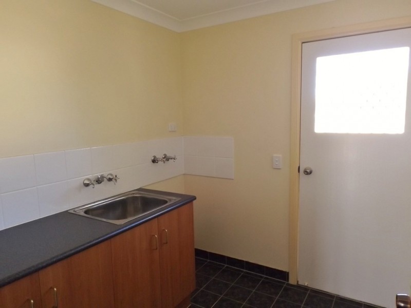 233 Edwardes Street, Roma QLD 4455