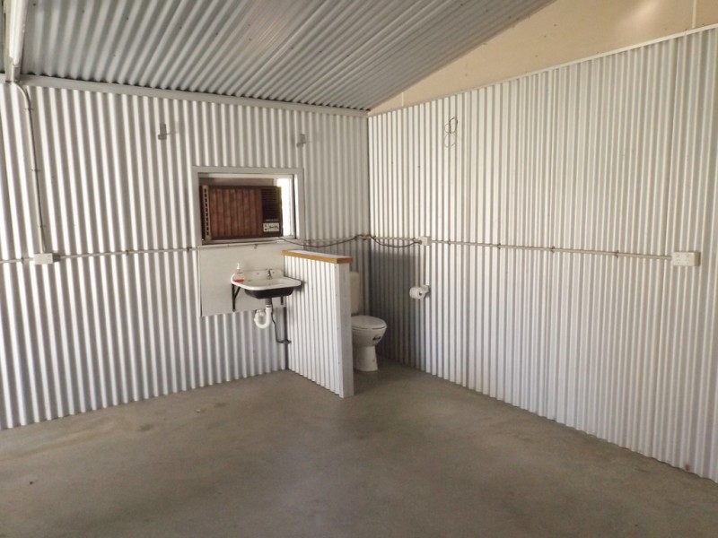 233 Edwardes Street, Roma QLD 4455