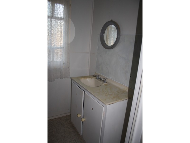 34 ROSE STREET, Blackall QLD 4472