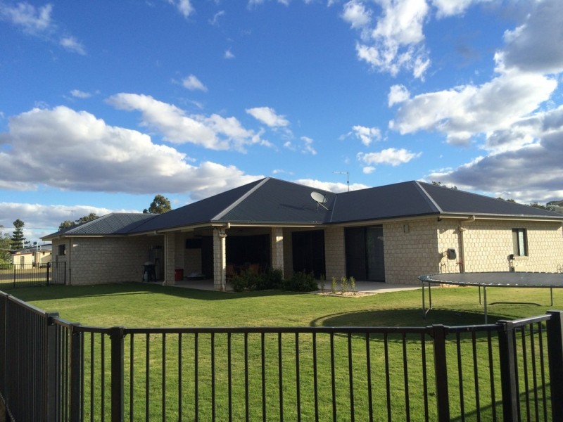 41 Daisy Street, Miles QLD 4415