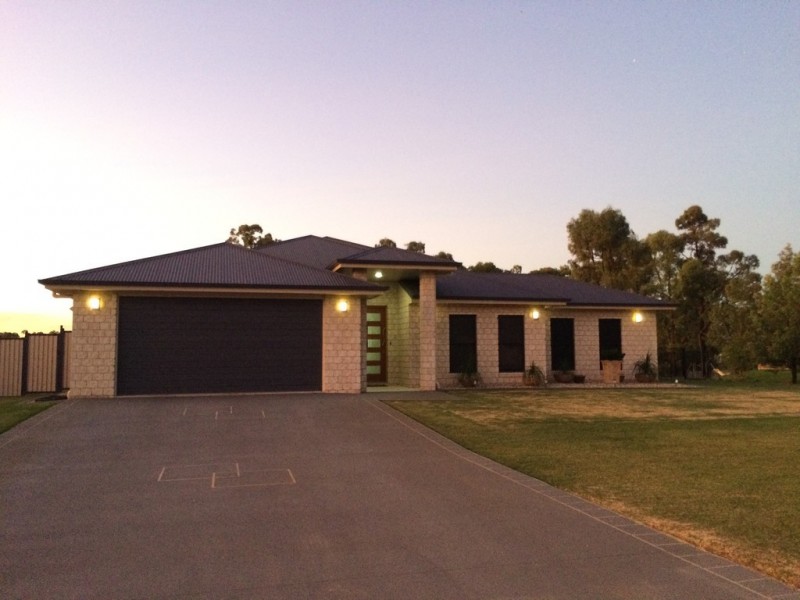 41 Daisy Street, Miles QLD 4415