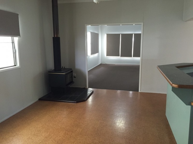 32 Edward Street, Dalby QLD 4405