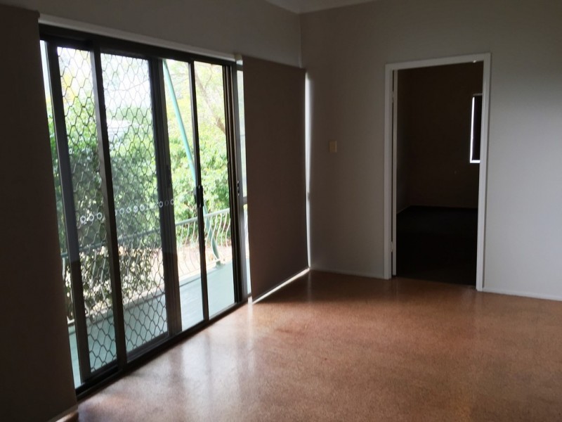 32 Edward Street, Dalby QLD 4405