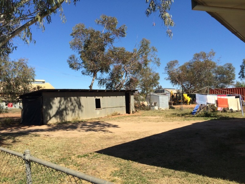 41 LOUISE STREET, Cunnamulla QLD 4490