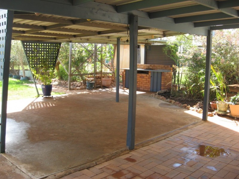 73 PEGLER STREET, Quilpie QLD 4480