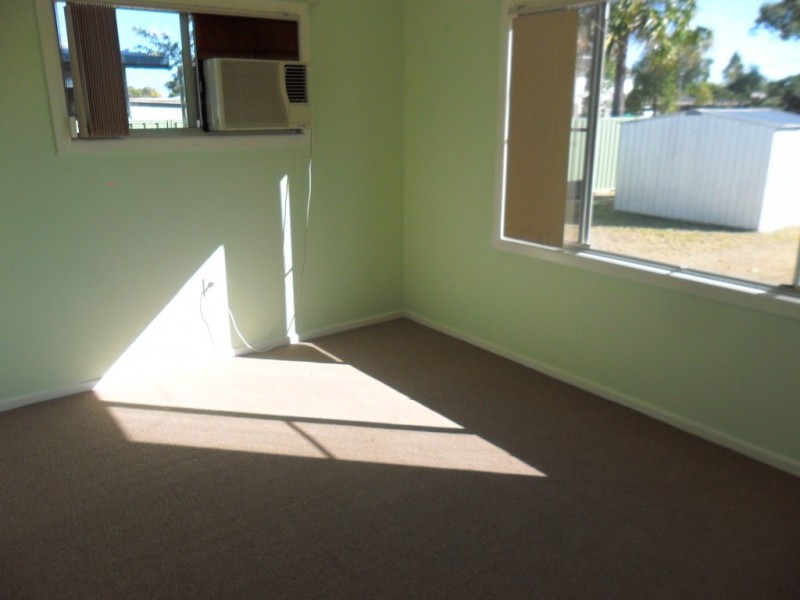 69 Edith Street, Miles QLD 4415