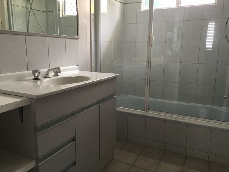 4 Wambo Street, Dalby QLD 4405