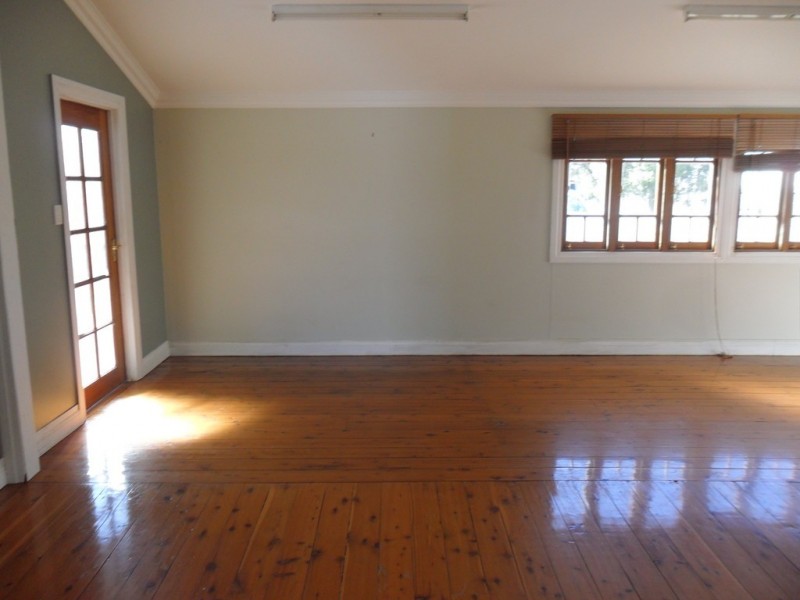 76 Marian Street, Miles QLD 4415