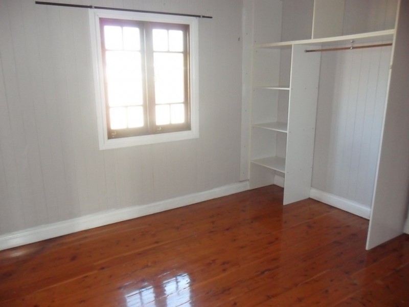 76 Marian Street, Miles QLD 4415