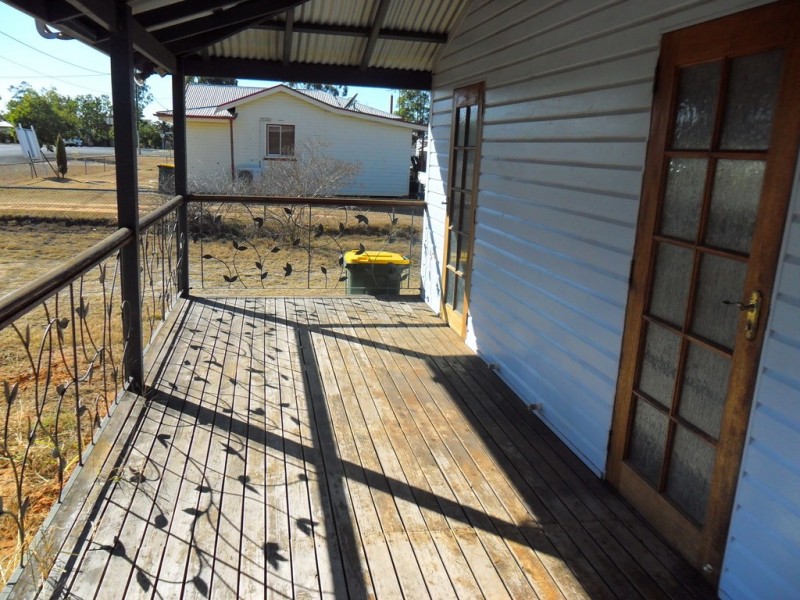 76 Marian Street, Miles QLD 4415