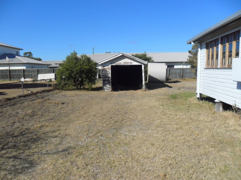 76 Marian Street, Miles QLD 4415