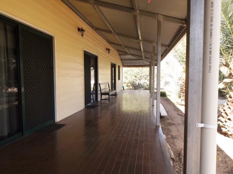 14 Hartleys Lane, Roma QLD 4455