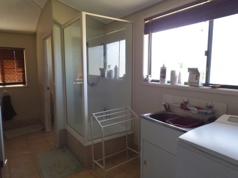 14 Hartleys Lane, Roma QLD 4455