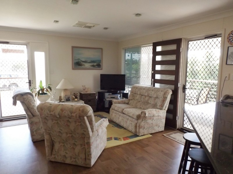 4 Courtney Street, Roma QLD 4455