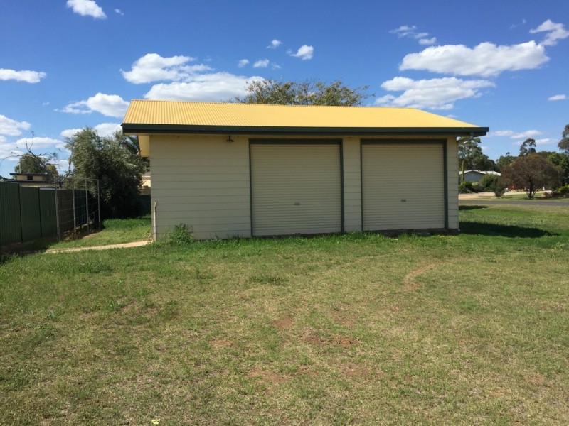 41 Weale Street, Dalby QLD 4405