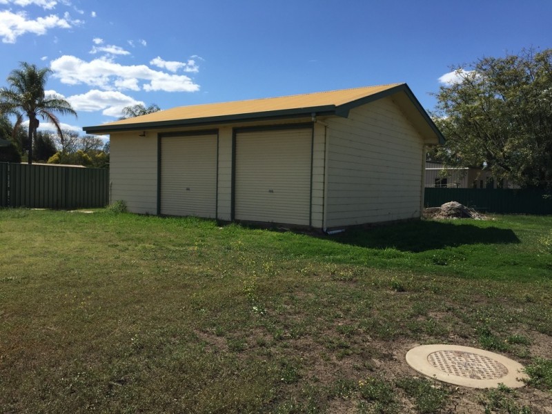 41 Weale Street, Dalby QLD 4405