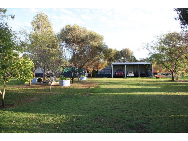 28-32 Edwardes Street, Roma QLD 4455